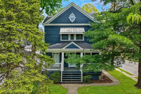 3458 Cheviot Ave, Cincinnati, OH 45211