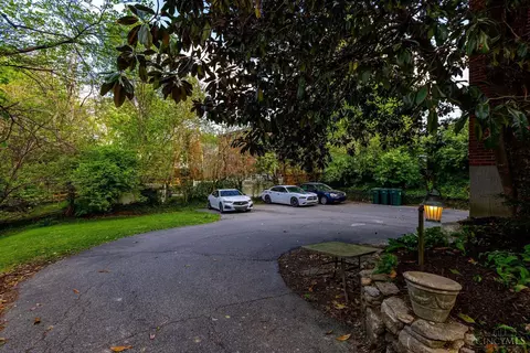 Exterior - 1546 Beacon St, Cincinnati, OH 45230 photo 6 of 6