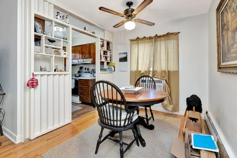 Dining - 1546 Beacon St, Cincinnati, OH 45230 photo 5 of 6