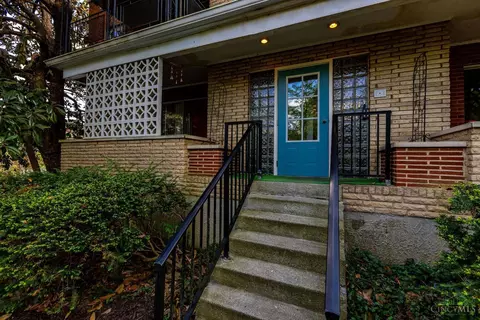 Exterior - 1546 Beacon St, Cincinnati, OH 45230 photo 1 of 6