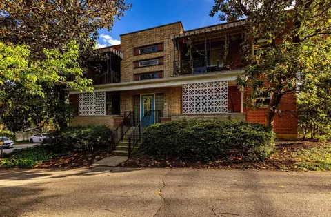 1546 Beacon St, Cincinnati, OH 45230