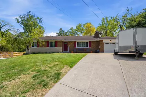 5655 Midforest Ln, Cincinnati, OH 45233