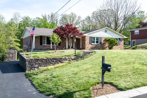8642 Pastoral Ln, Cincinnati, OH 45244