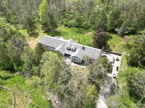 6915 Stillwell Beckett Rd, Oxford, OH 45056