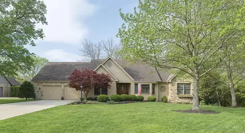 7403 Ridge Meadow Ct, West Chester, OH 45069
