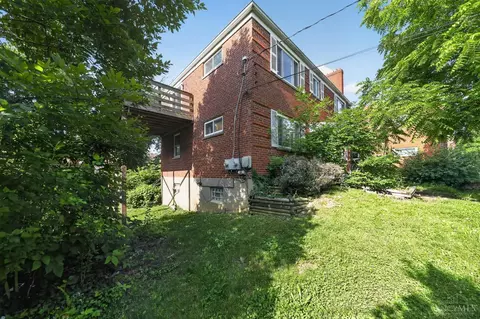 Exterior - 2505 Rack Ct, Cincinnati, OH 45239 photo 3 of 9