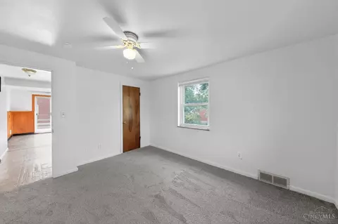 Bedroom - 2505 Rack Ct, Cincinnati, OH 45239 photo 4 of 6