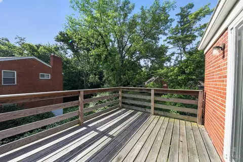 Exterior - 2505 Rack Ct, Cincinnati, OH 45239 photo 8 of 9