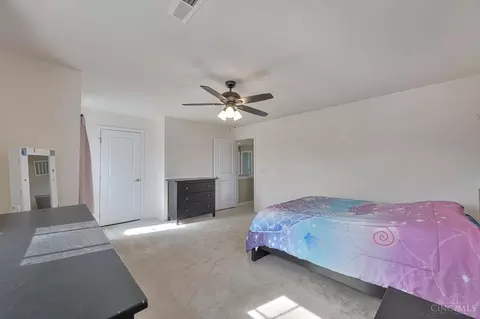 Bedroom - 6968 Chapel Ln, Harrison, OH 45030 photo 5 of 9