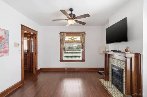 Living - 3761 Ferdinand Pl, Cincinnati, OH 45209 photo 2 of 2