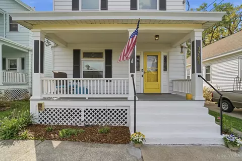 Exterior - 3761 Ferdinand Pl, Cincinnati, OH 45209 photo 3 of 12