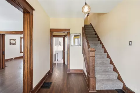 Entry Way - 3761 Ferdinand Pl, Cincinnati, OH 45209 photo 2 of 6