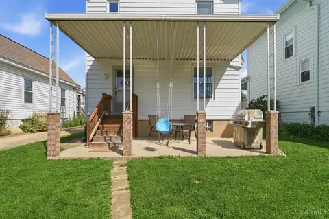 Exterior - 3761 Ferdinand Pl, Cincinnati, OH 45209 photo 11 of 12
