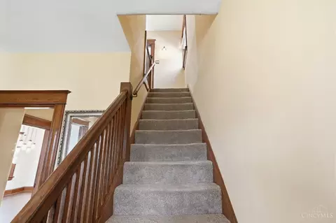 Entry Way - 3761 Ferdinand Pl, Cincinnati, OH 45209 photo 4 of 6