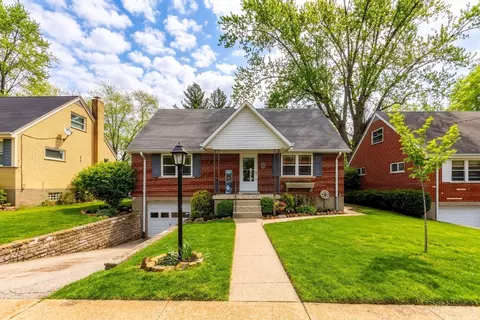 1046 Fashion Ave, Cincinnati, OH 45238