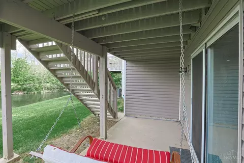 Exterior - 680 Stoneharbor Ln, Hamilton Township, OH 45039 photo 6 of 11