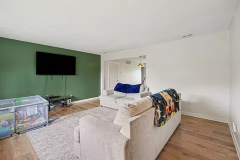 Living - 2422 Bluelark Dr, Cincinnati, OH 45231 photo 1 of 2