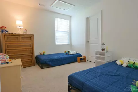 Bedroom - 8889 Williamson Cir, Harrison, OH 45030 photo 3 of 3