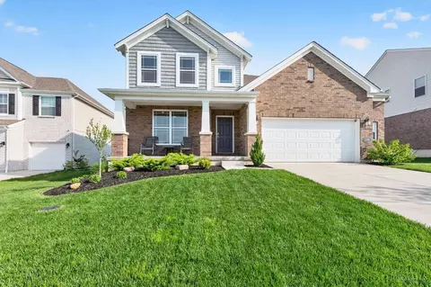 8166 Moonstone Dr, West Chester, OH 45241
