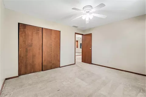 9048 Winton Rd, Cincinnati, OH 45231 photo 14