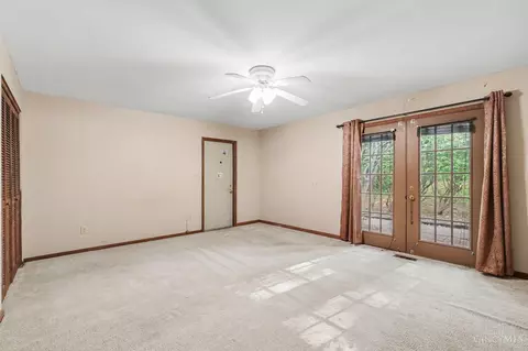 9048 Winton Rd, Cincinnati, OH 45231 photo 12