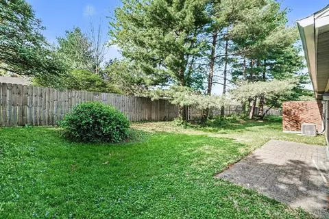 9048 Winton Rd, Cincinnati, OH 45231 photo 23