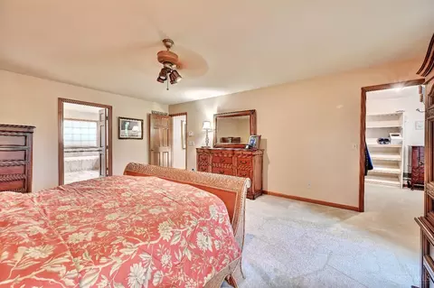 Bedroom - 8900 Terwilligers Trl, Montgomery, OH 45249 photo 2 of 7