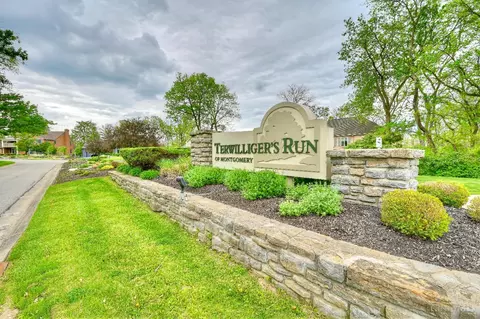 View/Area - 8900 Terwilligers Trl, Montgomery, OH 45249 photo 1 of 1