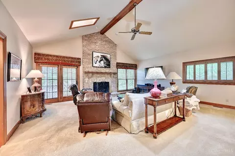 Living - 8900 Terwilligers Trl, Montgomery, OH 45249 photo 3 of 3