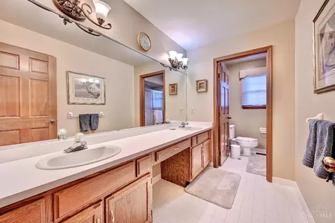 Bath - 8900 Terwilligers Trl, Montgomery, OH 45249 photo 3 of 4