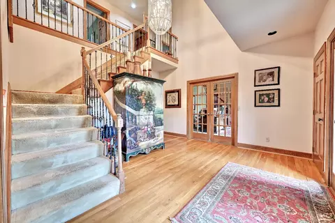 Entry Way - 8900 Terwilligers Trl, Montgomery, OH 45249 photo 1 of 5
