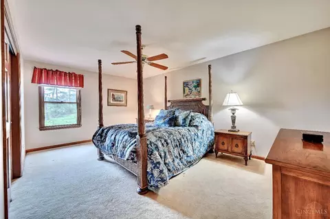 Bedroom - 8900 Terwilligers Trl, Montgomery, OH 45249 photo 4 of 7
