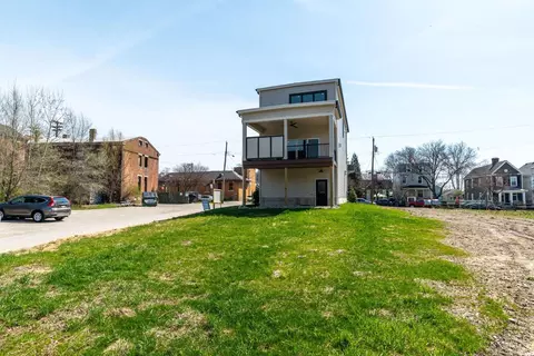 Exterior - 271 Strader Ave, Cincinnati, OH 45226 photo 5 of 5