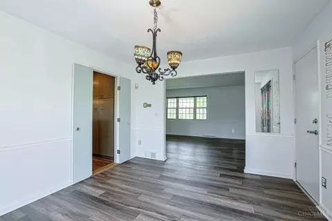 Dining - 9566 Galecrest Dr, Cincinnati, OH 45231 photo 1 of 1