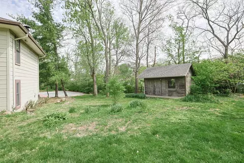 Exterior - 9566 Galecrest Dr, Cincinnati, OH 45231 photo 12 of 22