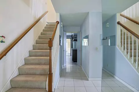 Entry Way - 9566 Galecrest Dr, Cincinnati, OH 45231 photo 1 of 4