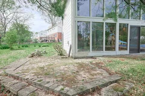 Exterior - 9566 Galecrest Dr, Cincinnati, OH 45231 photo 10 of 22