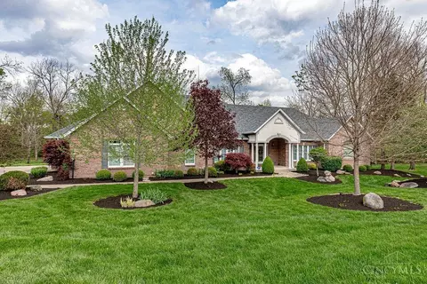 Exterior - 218 Random Dr, Hamilton, OH 45013 photo 9 of 14