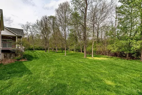 Exterior - 218 Random Dr, Hamilton, OH 45013 photo 5 of 14