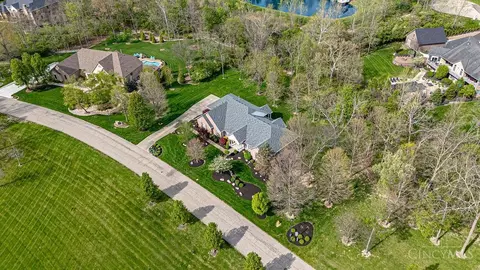 View/Area - 218 Random Dr, Hamilton, OH 45013 photo 2 of 6