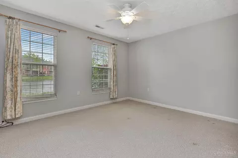 Bedroom - 8241 Abbott Ln, Cincinnati, OH 45249 photo 6 of 8