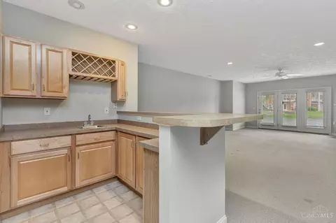 Living - 8241 Abbott Ln, Cincinnati, OH 45249 photo 12 of 12
