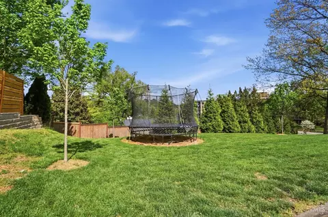 Exterior - 3706 Broadview Dr, Cincinnati, OH 45208 photo 7 of 14