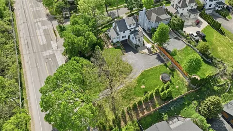 View/Area - 3706 Broadview Dr, Cincinnati, OH 45208 photo 1 of 3
