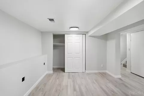 Other - 10380 Hawkhurst Dr, Cincinnati, OH 45231 photo 9 of 17