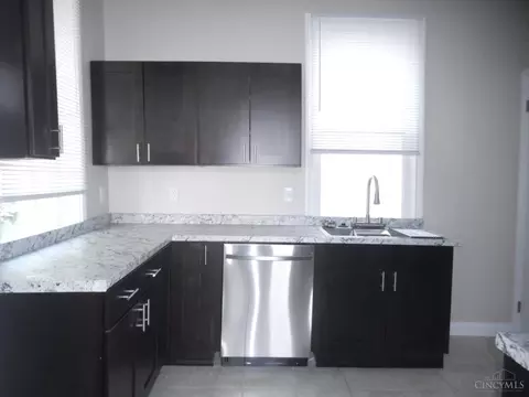 Kitchen - 1930 Clarion Ave, Cincinnati, OH 45207 photo 2 of 4