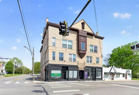 7045 Montgomery Rd, Cincinnati, OH 45236