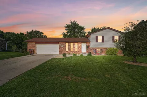6095 Hedge Ln, Hamilton, OH 45011
