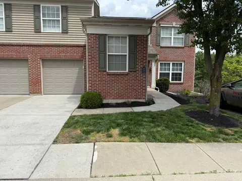 7184 English Dr, Newtown, OH 45244