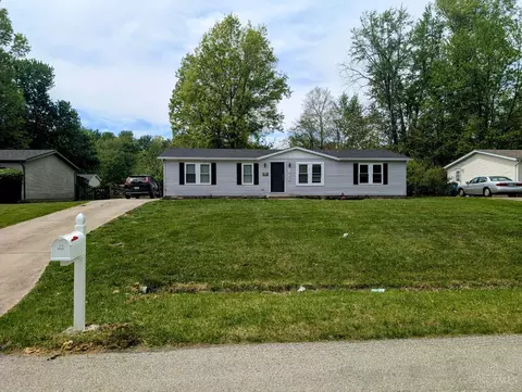 1560 Maryan Ave, Amelia, OH 45102
